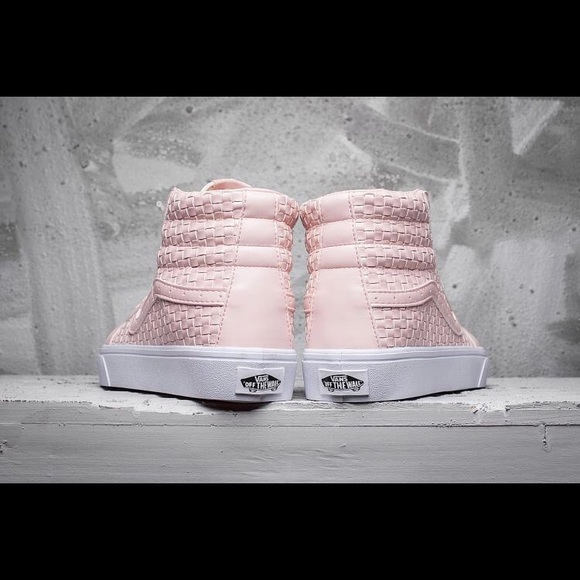 Women’s 7.5-8 Vans: Limited Edition NakedxVans